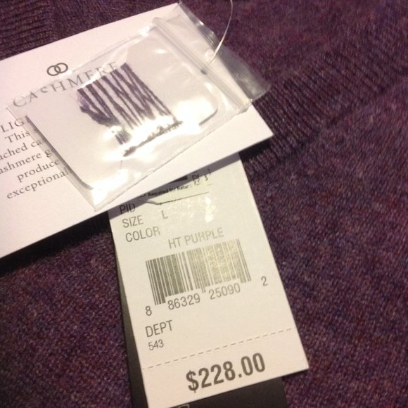 Bloomingdale's Men's Light Weight Purple Cashmere Sweater - Large -New With Tags - Picture 2 of 9